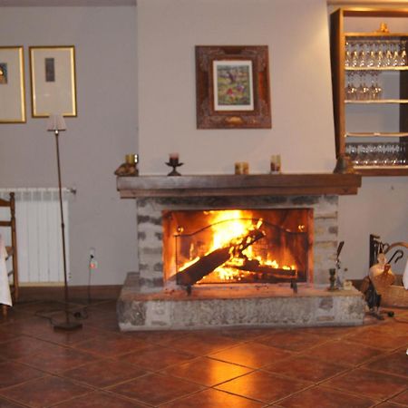 Hotel Charle Jaca Zewnętrze zdjęcie