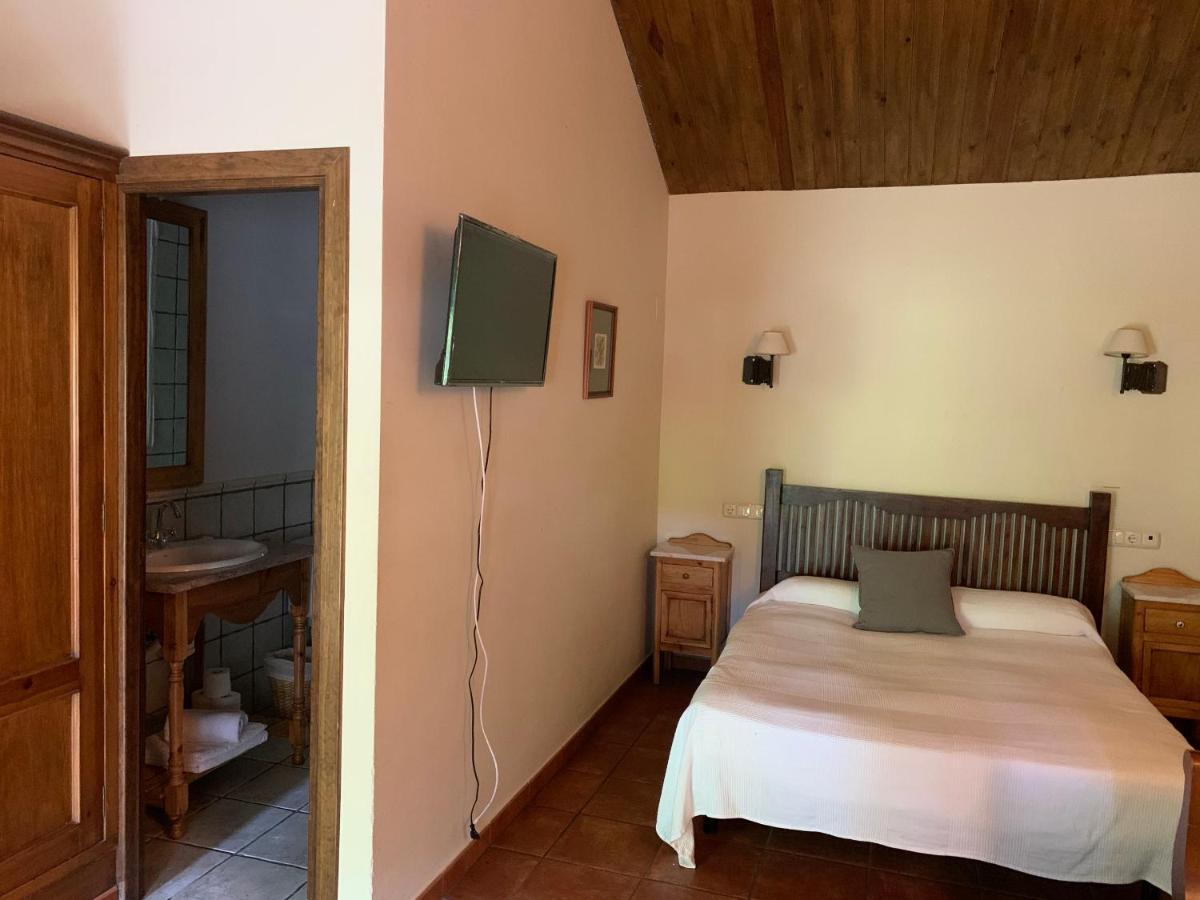 Hotel Charle Jaca Zewnętrze zdjęcie